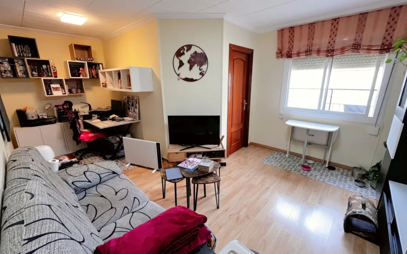 Locales y pisos en venta en El Prat de Llobregat 