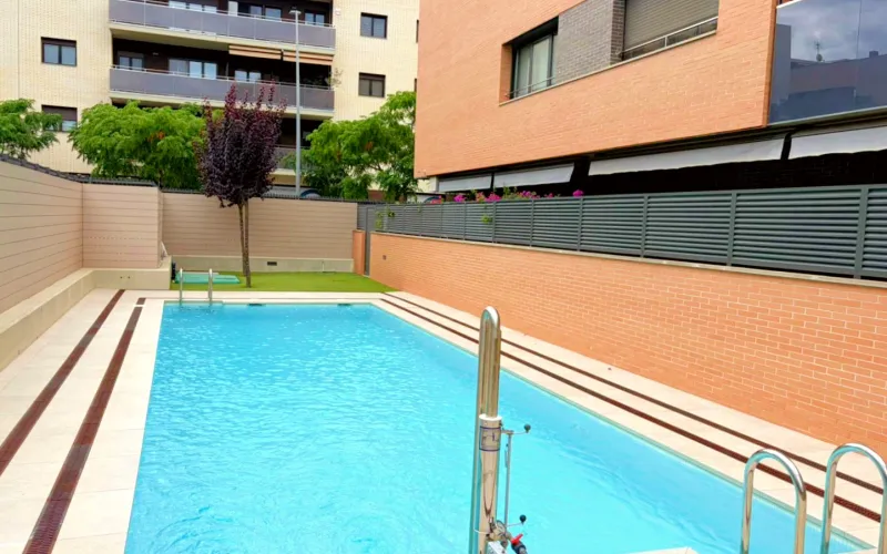 Locales y pisos en venta en El Prat de Llobregat 