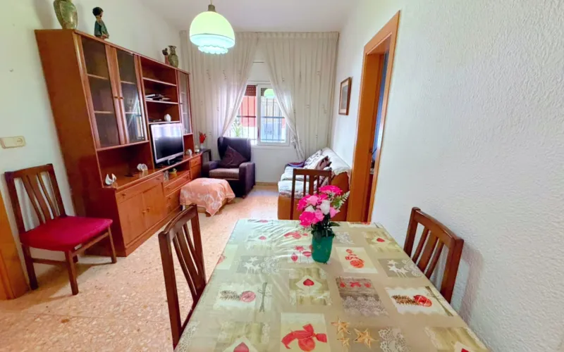 Locales y pisos en venta en El Prat de Llobregat 
